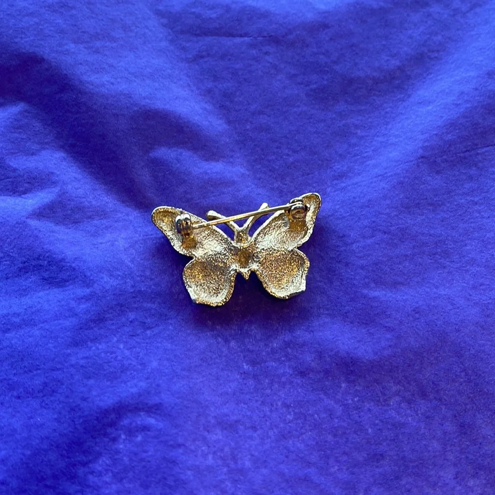 Vintage Gold-Plated Butterfly Pin – 90s Fairy Cottagecore Retro Brooch
